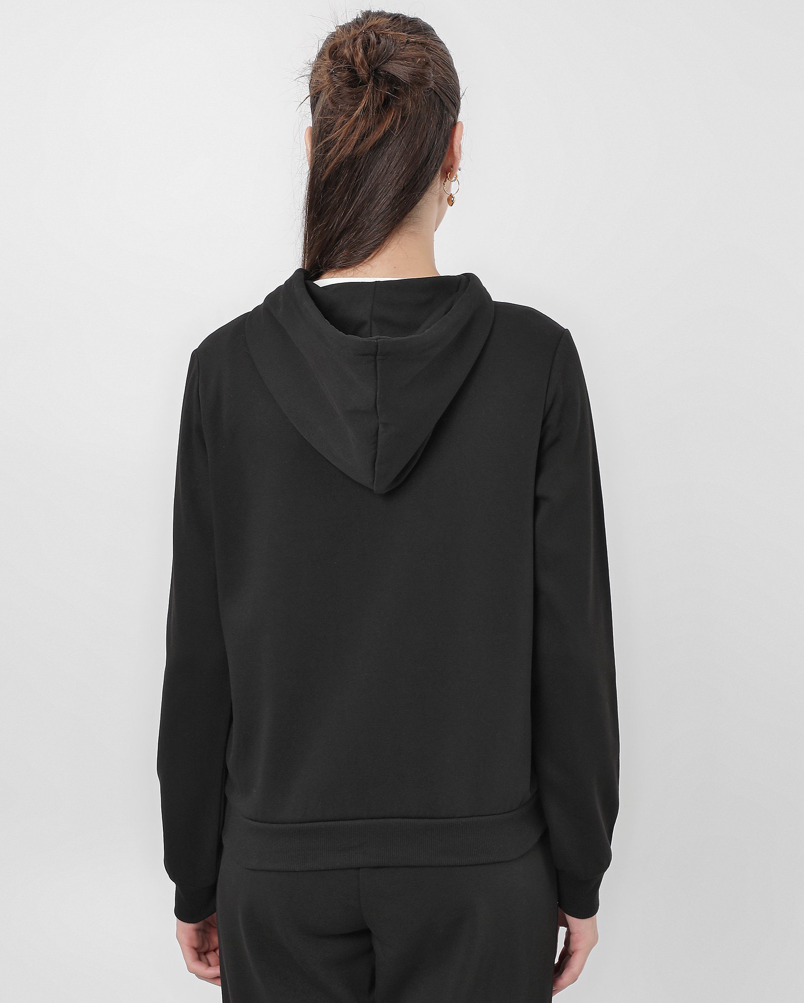 Blusa de moletom feminina Tarsi com 2 bolsos | Pool Basics by Riachuelo