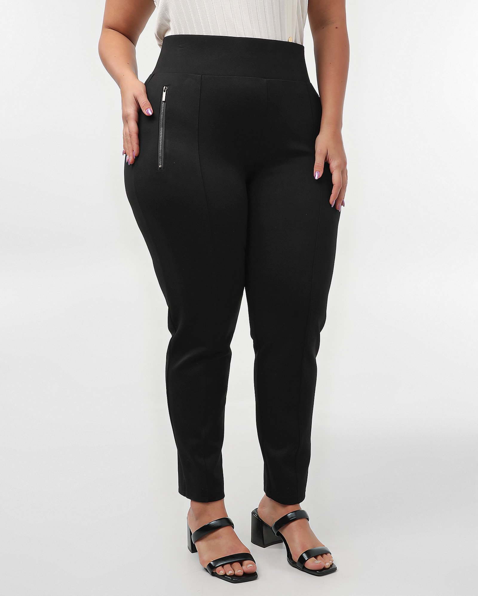 Calça legging plus size cós alto com zíper preta | AK Plus