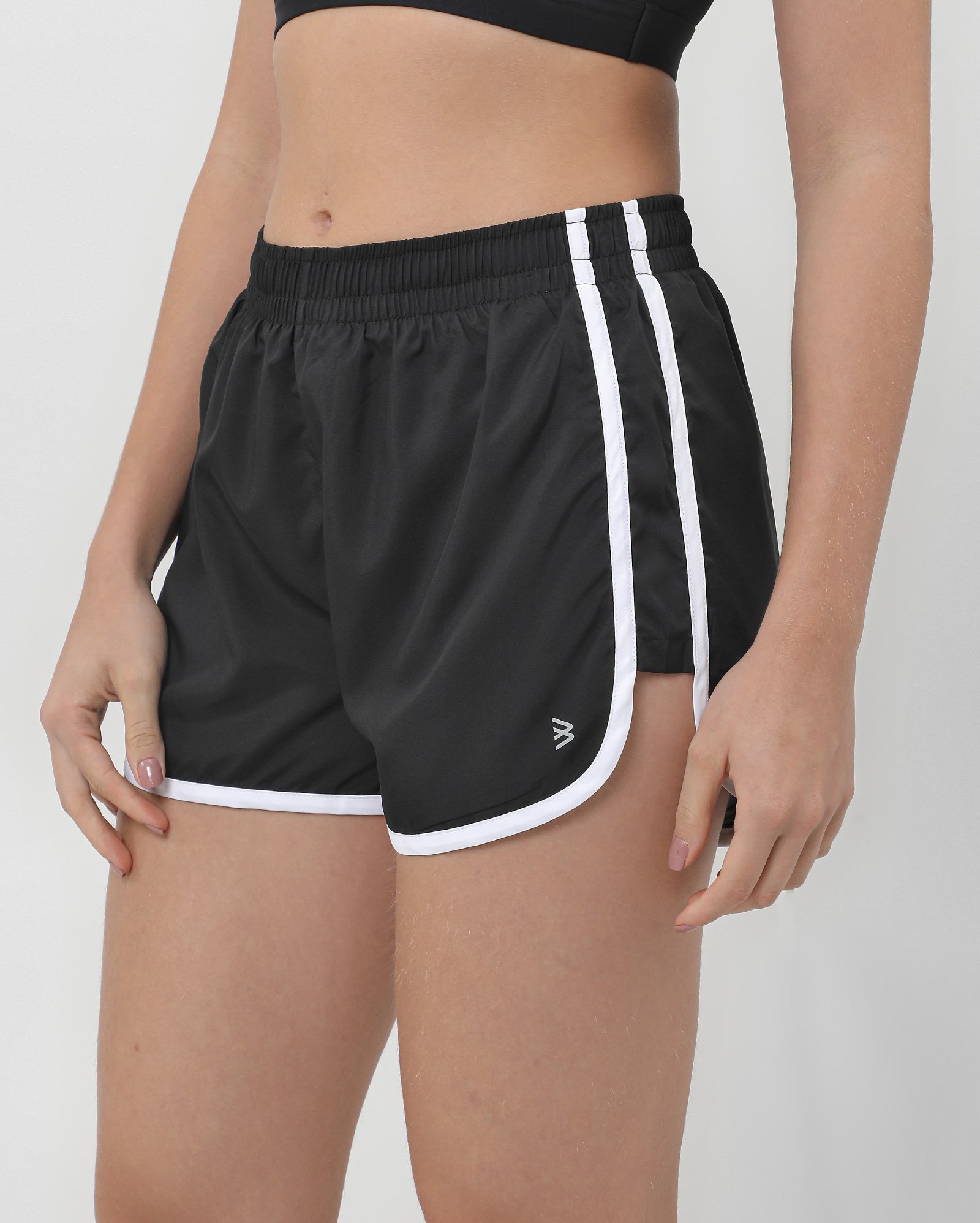 Short feminino de treino com cordão e viés - Preto | Body Work