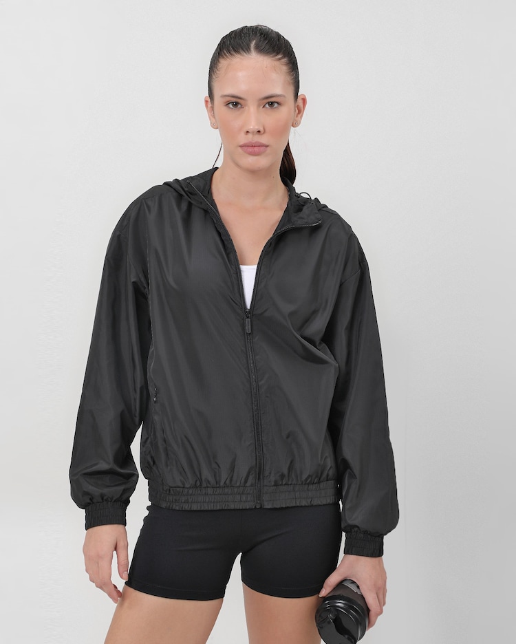 Riachuelo Jaqueta feminina corta vento de corrida capuz preto