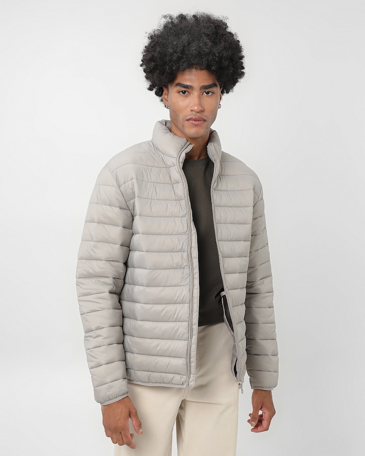 Riachuelo Jaqueta masculina puffer sacola Cinza Claro Pool