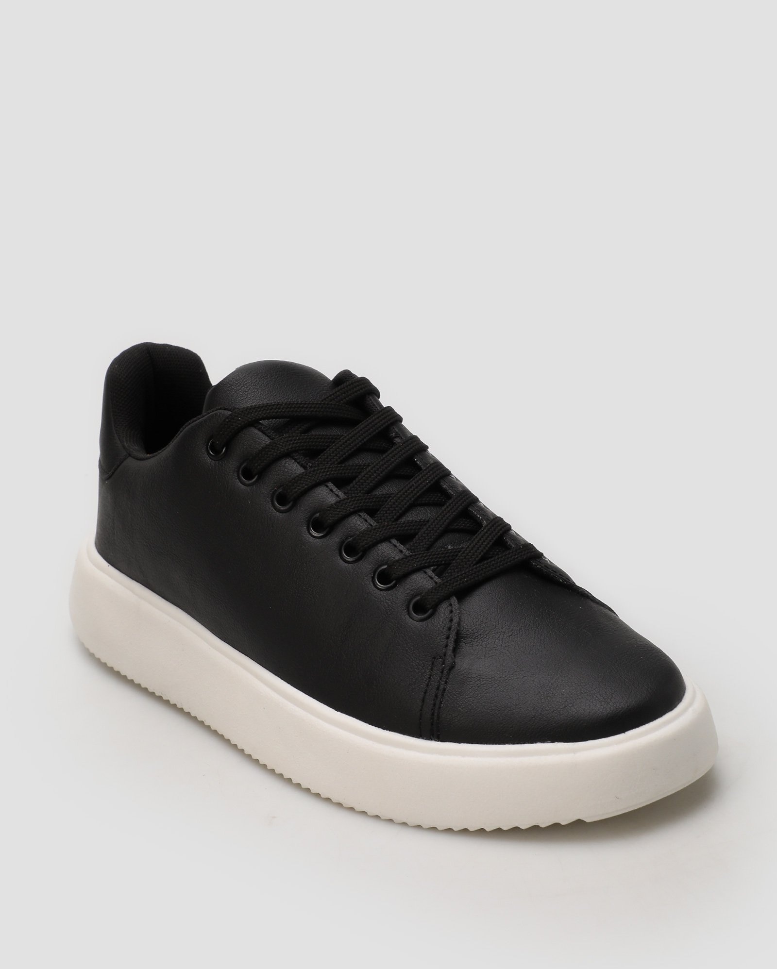 Tênis masculino casual com pesponto - Preto