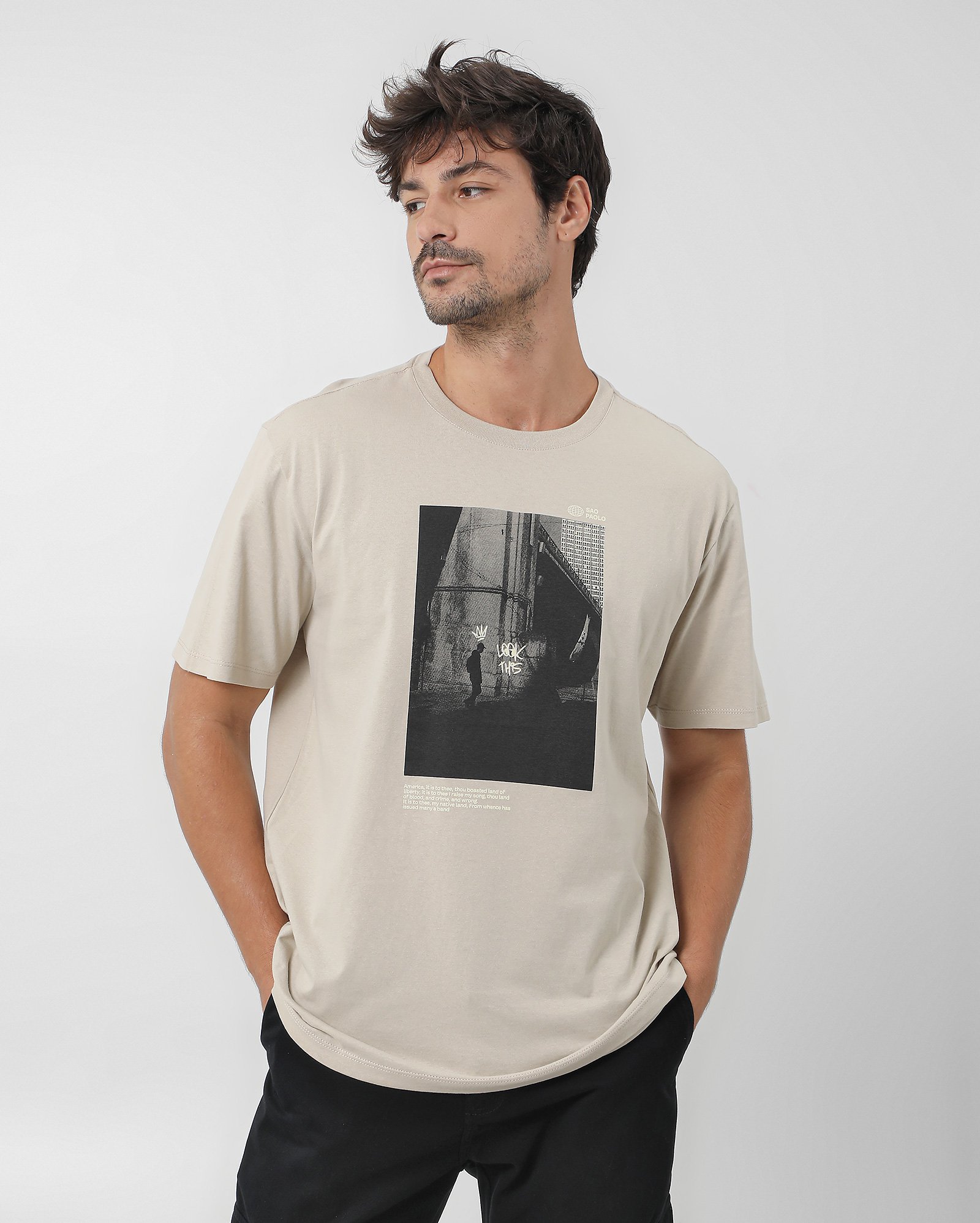 Camiseta masculina regular São Paulo bege