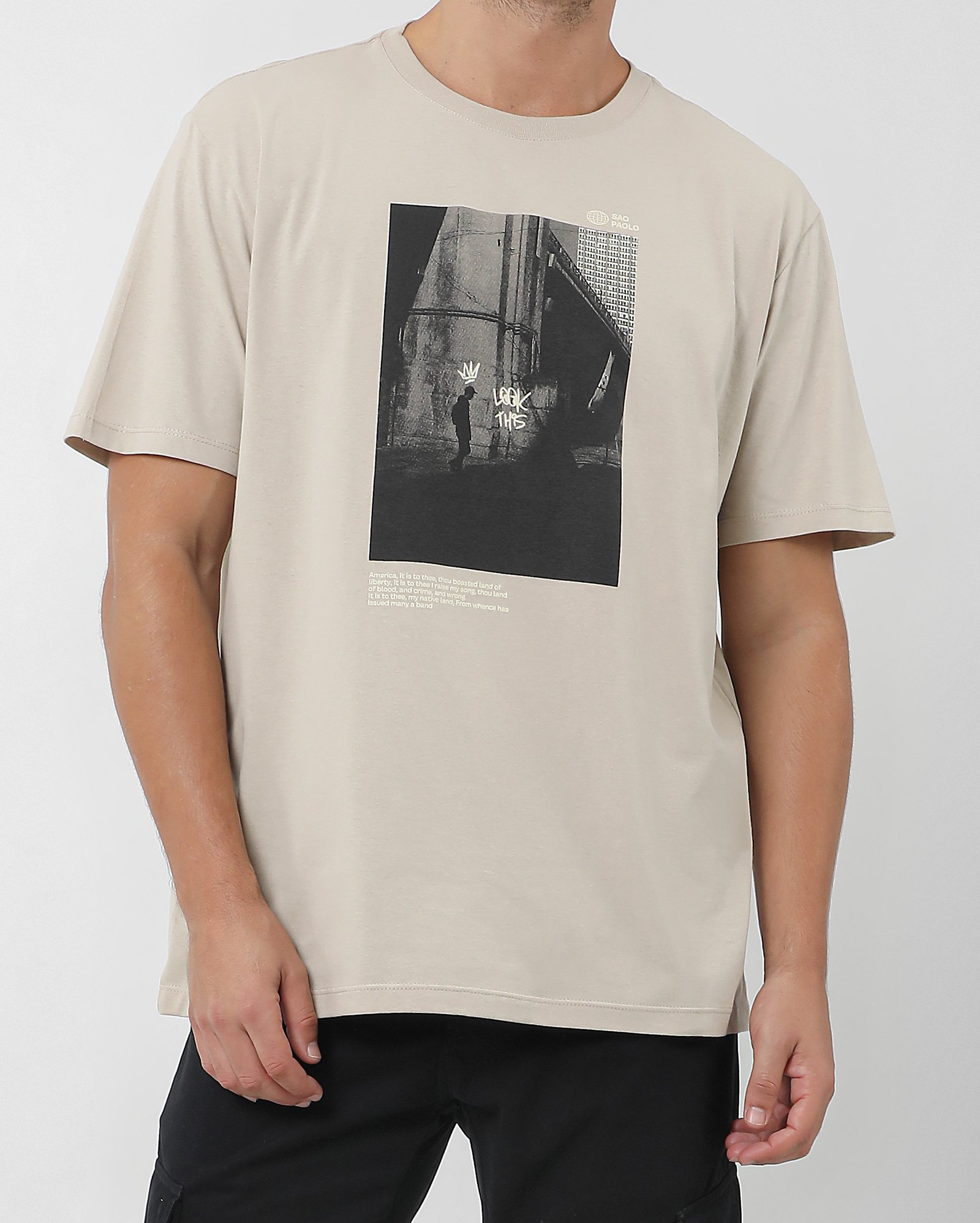 Camiseta masculina regular São Paulo bege — foto 6