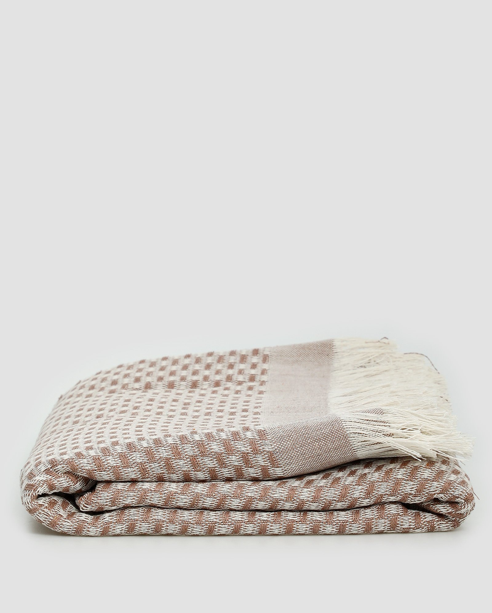 Manta decorativa para sofá Montreal 120x145cm - Marrom Claro | Casa Riachuelo