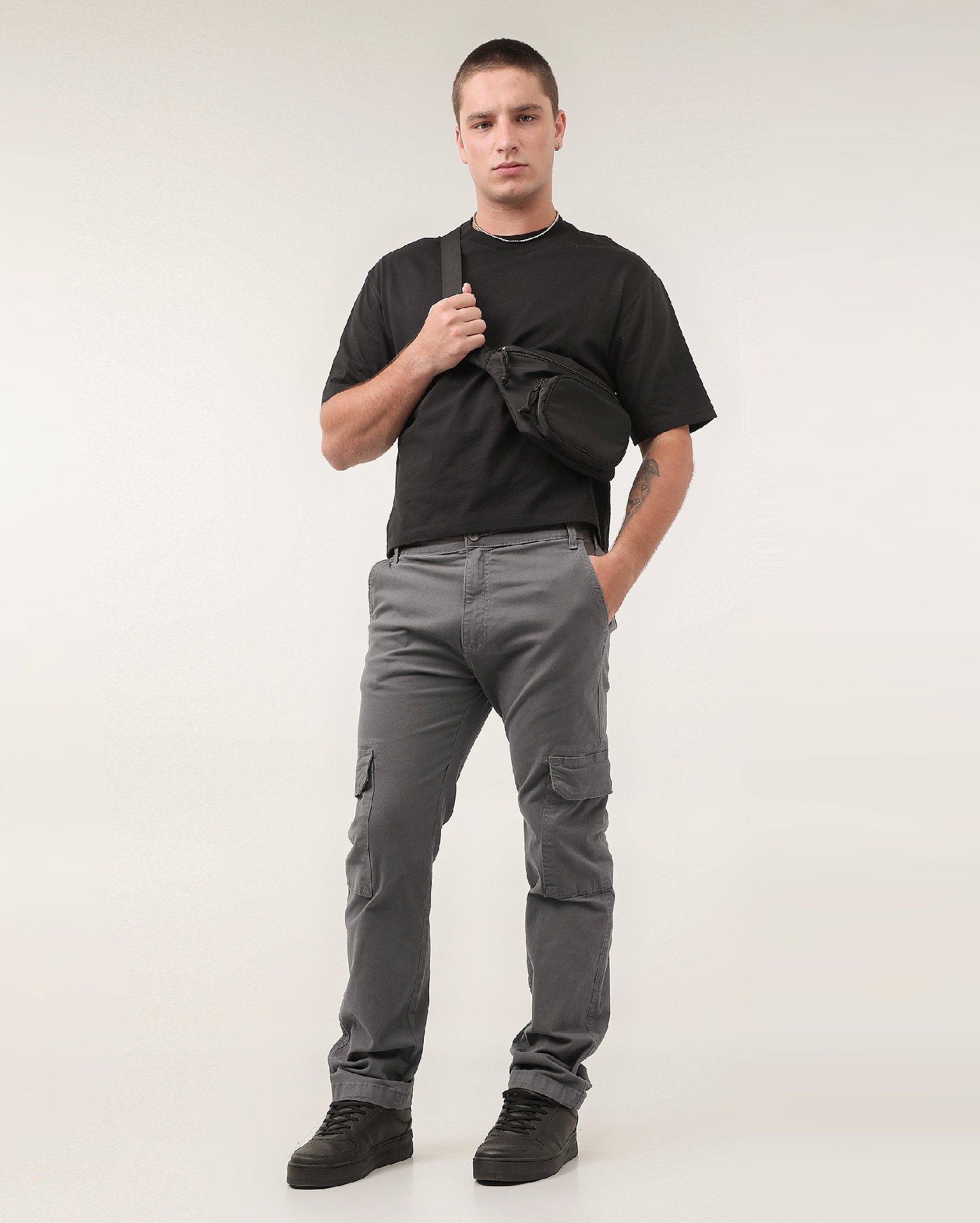 Calça jeans color masculina cargo - Cinza Escuro | Pool Jeans