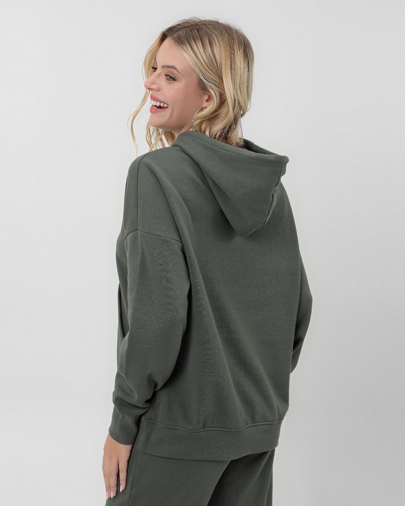 Blusa de moletom feminina fechada bolso canguru - Verde Escuro | Pool Basics