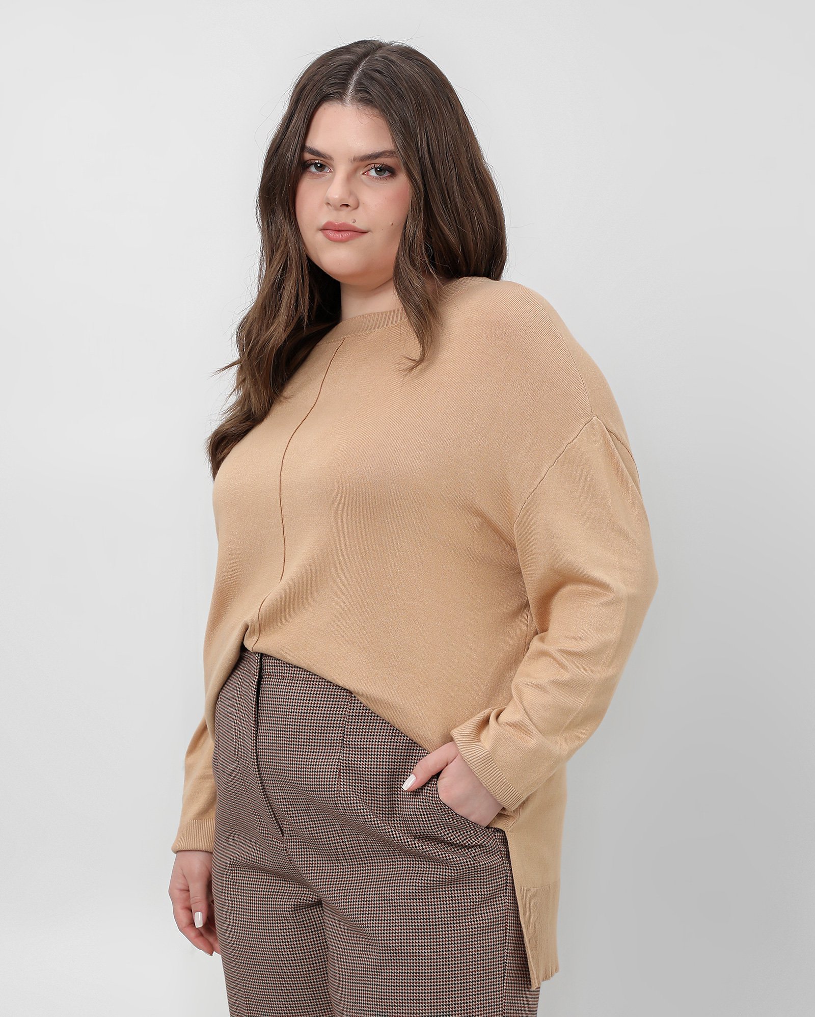 Suéter plus size feminino tricot com nervura - Bege | AK Plus by Riachuelo