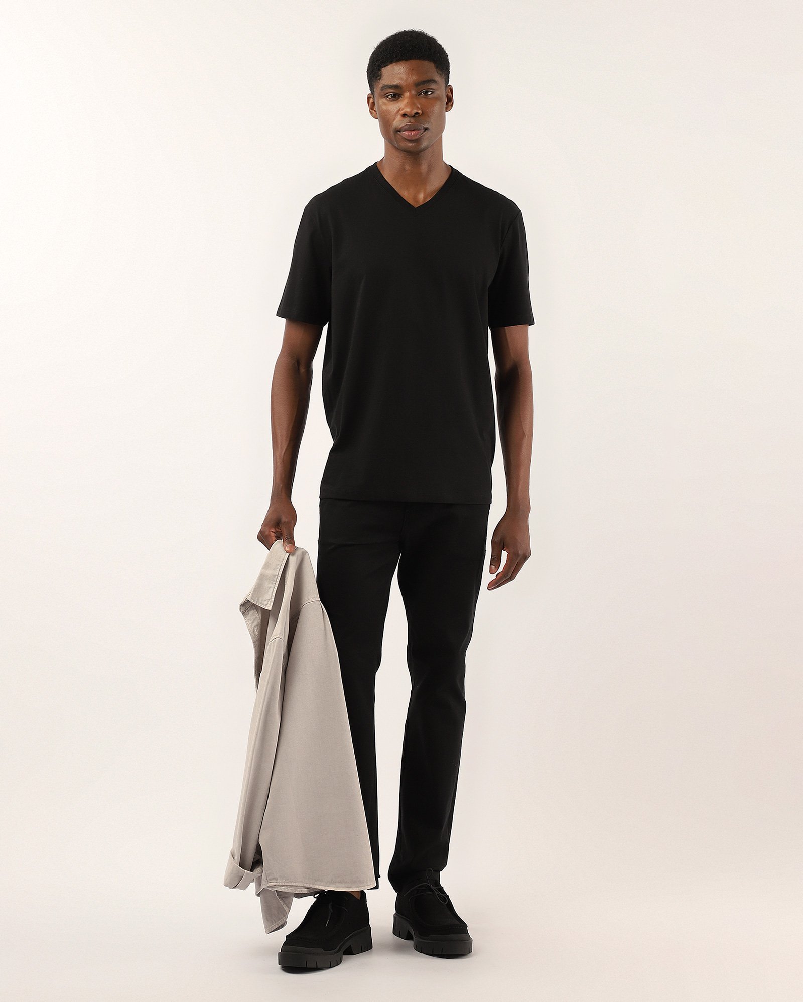 Camiseta masculina Essencial Regular - Preto