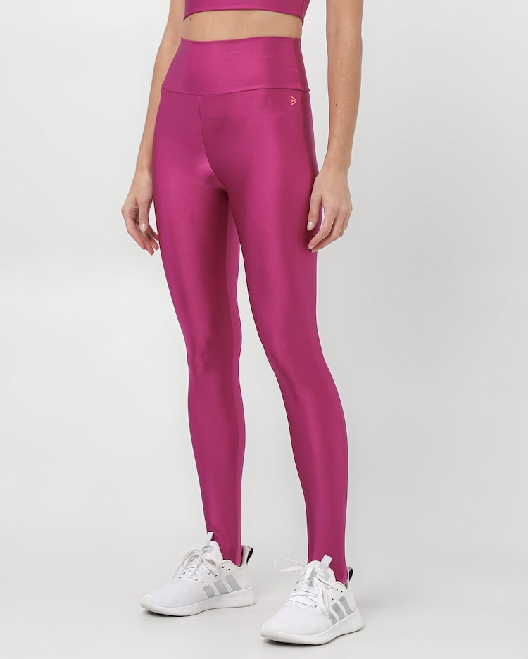 Riachuelo Calça legging esportiva yoga com pezinho rosa