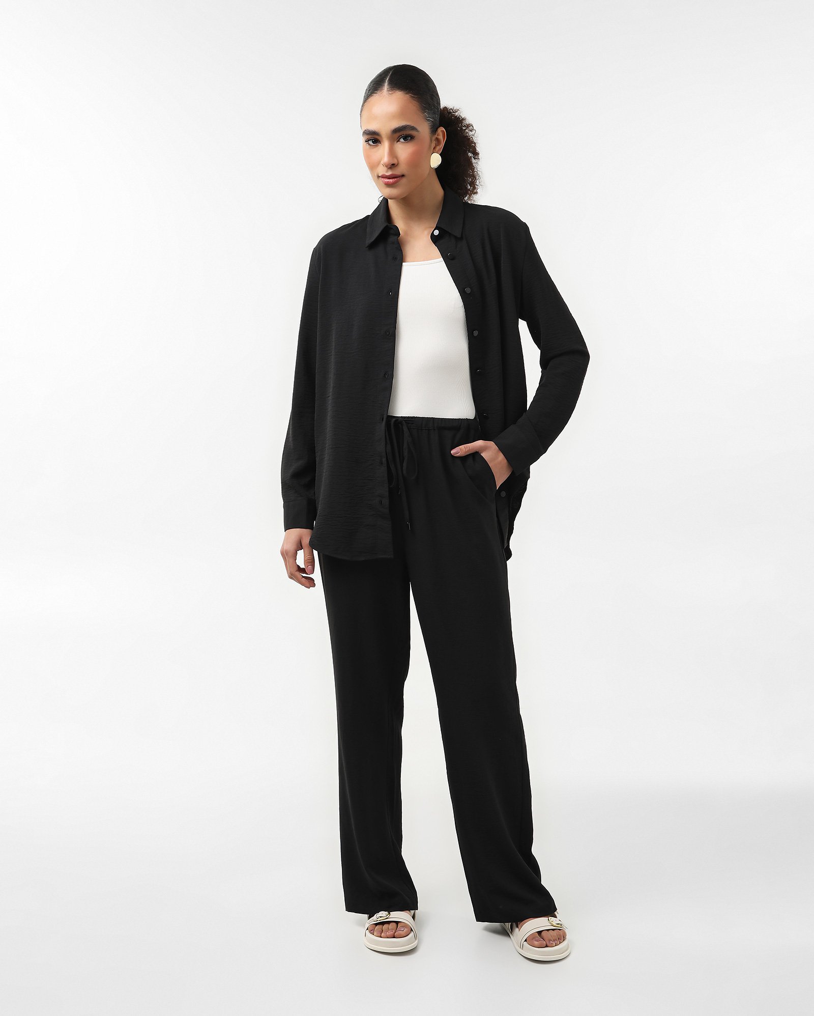 Calça feminina relaxed - Preto | AK by Riachuelo