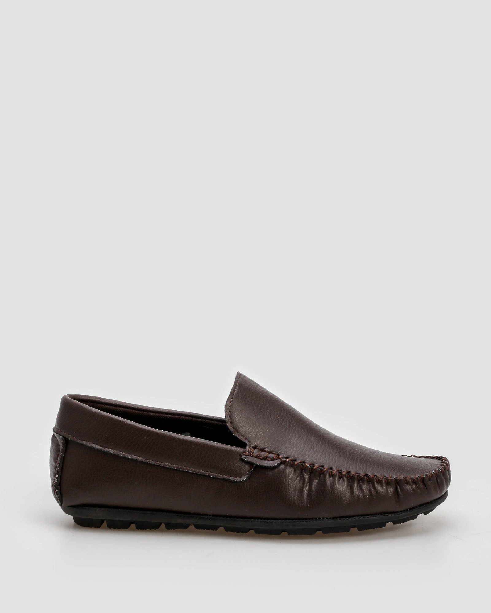Sapato masculino dockside com pespontos marrom | Riachuelo