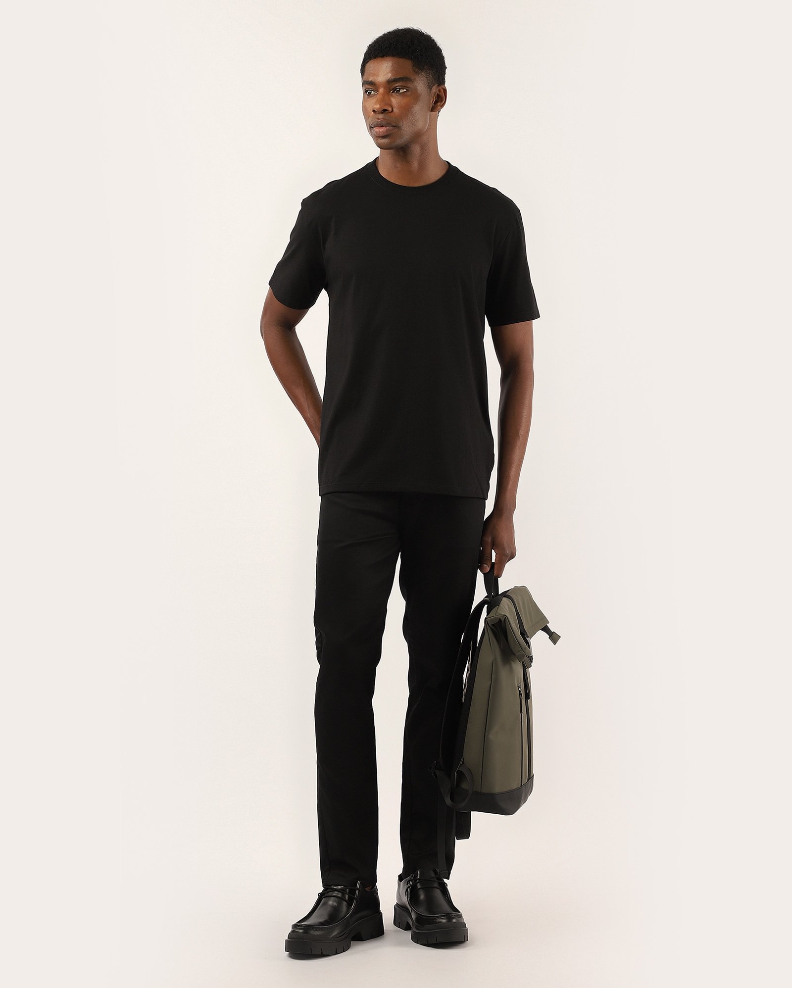 Calça sarja masculina slim - Jeans Black Escuro | Pool Jeans