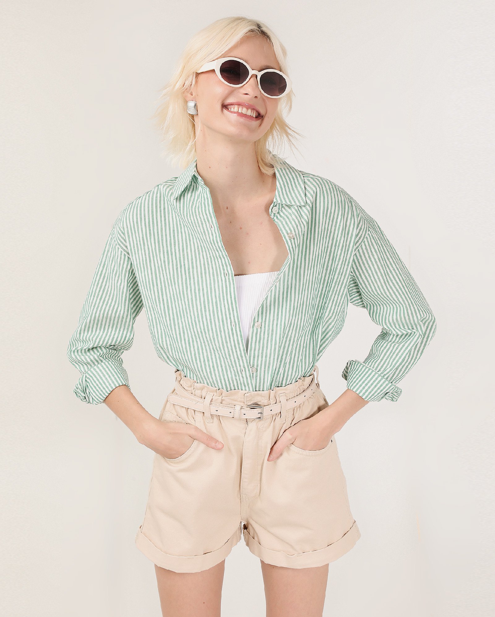Short sarja feminino baggy cintura alta - Bege Claro | Pool Jeans