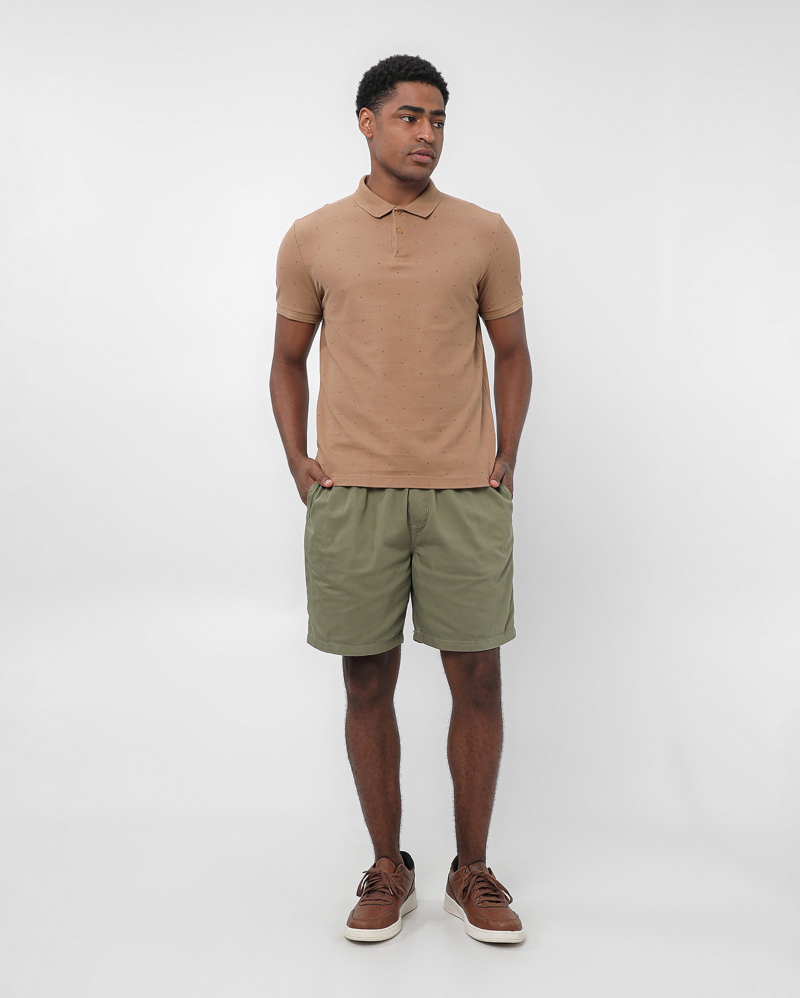 Bermuda sarja masculina cós elástico e cordão - Verde Musgo | Pool Jeans