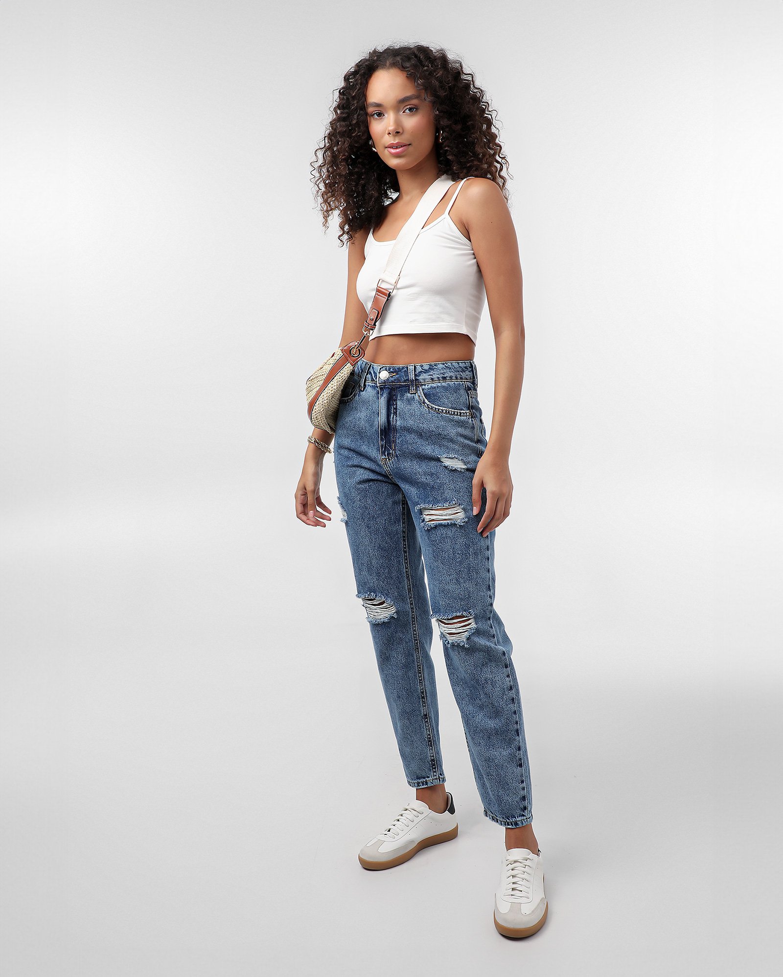 Calça jeans feminina mom cintura alta destroyed - Jeans Escuro | Pool Jeans