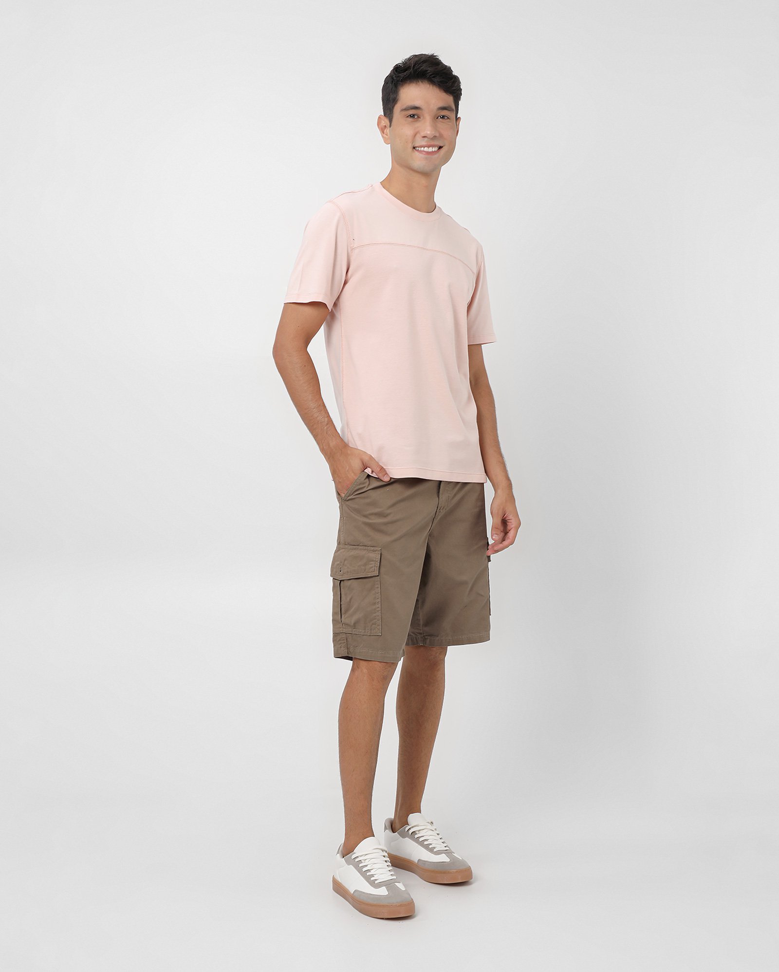 Bermuda sarja masculina bolsos cargo marrom | Original by Riachuelo