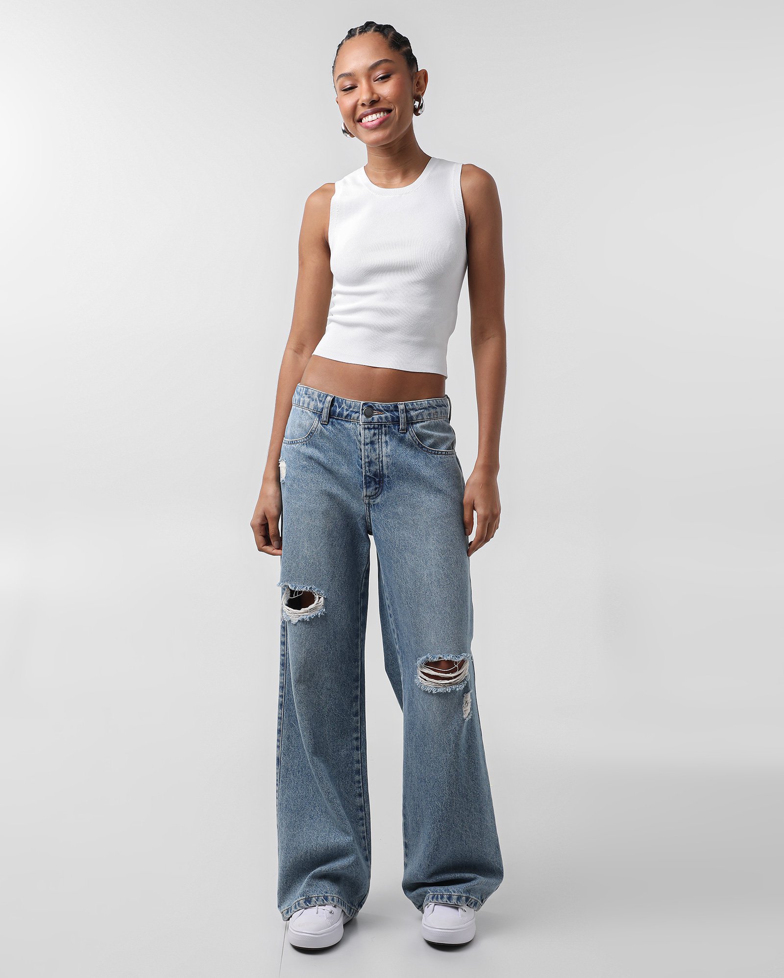 Regata cropped canelada básica - Branco | Pool Basics — foto 3