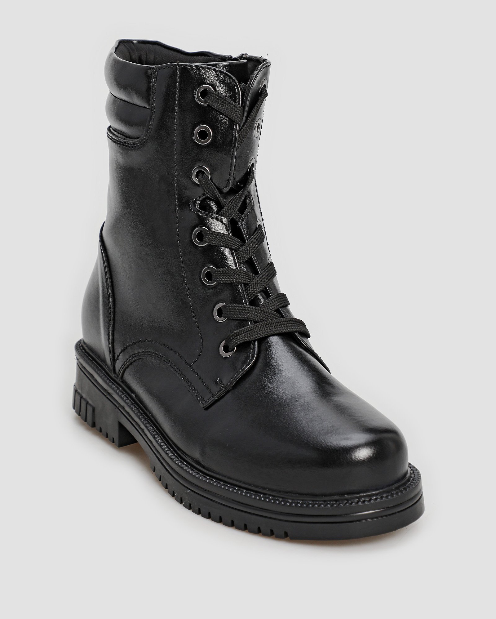 Coturno feminino com pespontos e salto baixo 72197 preto | Mooncity