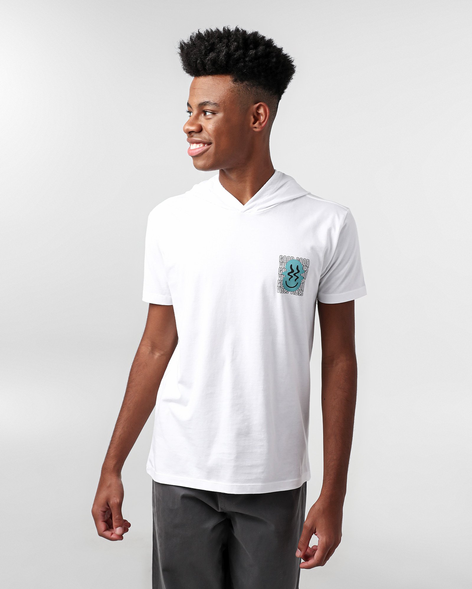 Camiseta juvenil estampada com capuz branca | Pool