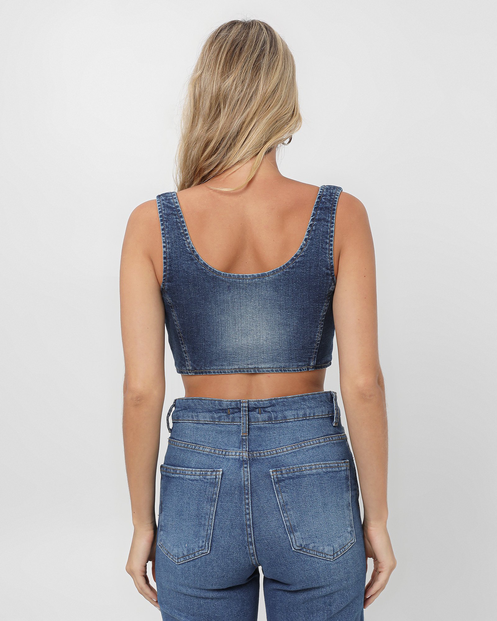 Regata cropped jeans corset estonada denim médio | Pool by Riachuelo