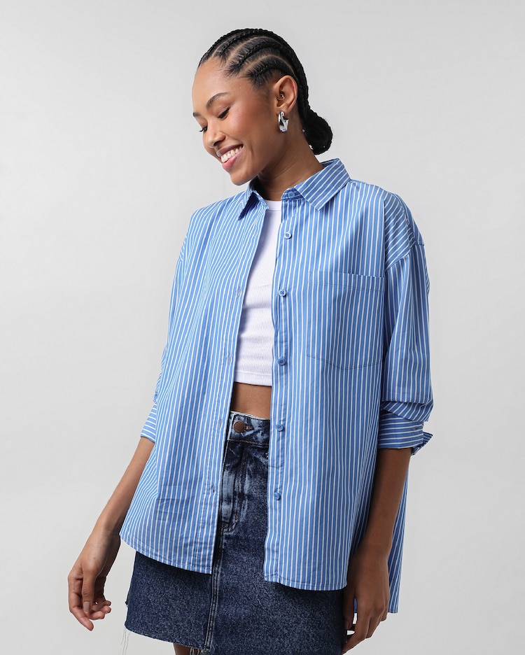 Riachuelo Camisa feminina listrada abertura posterior com botões
