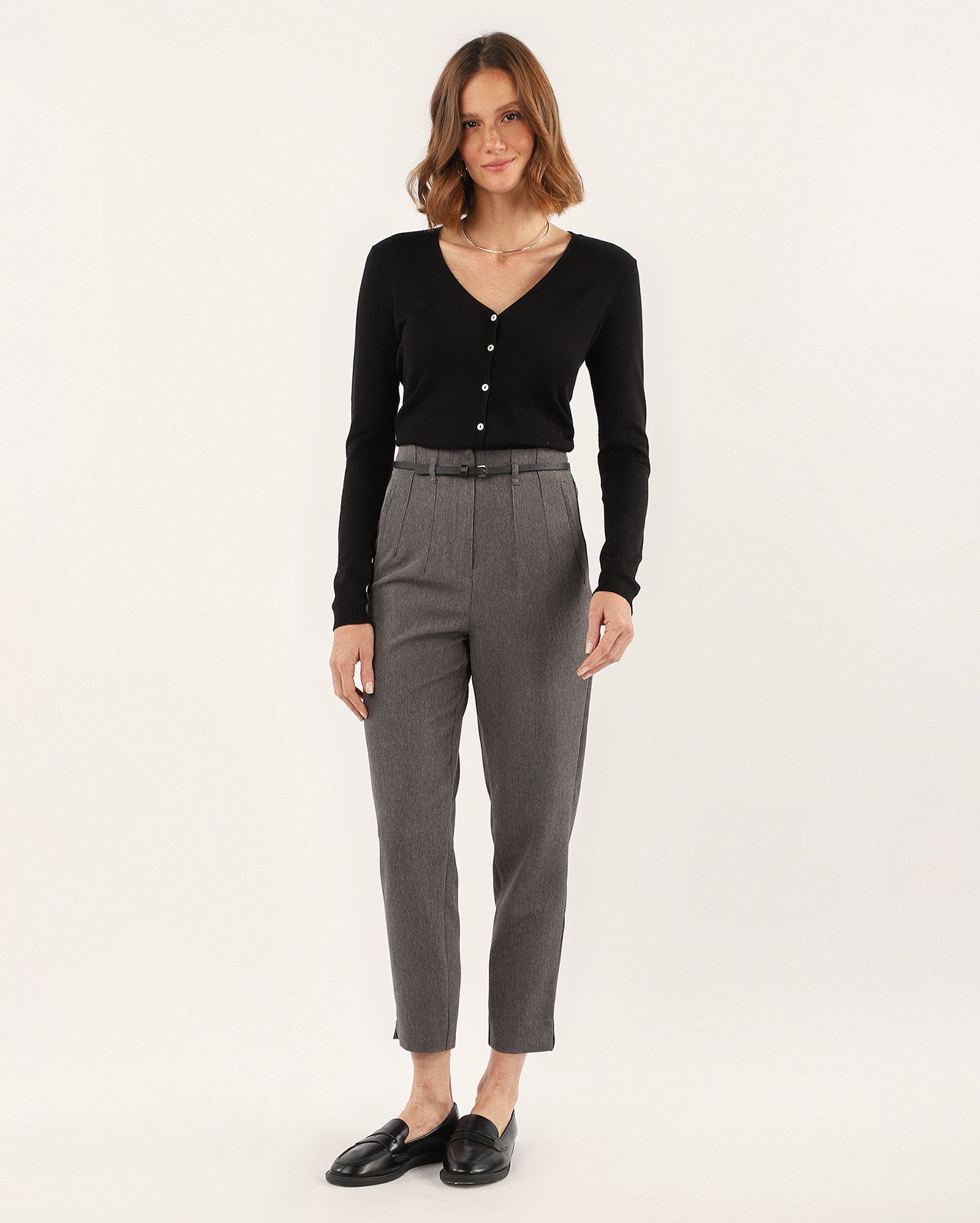 Cardigan feminino tricot decote V com botão - Preto