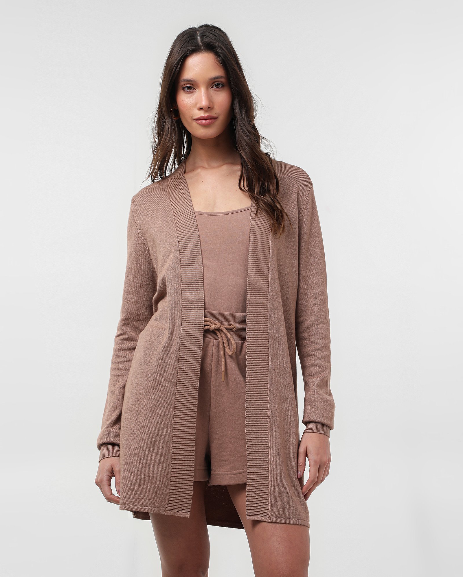 Cardigan feminino alongado com vista aberta - Marrom Claro | Pool Basics