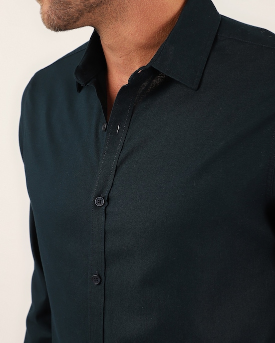 Camisa masculina regular com linho - Azul Escuro