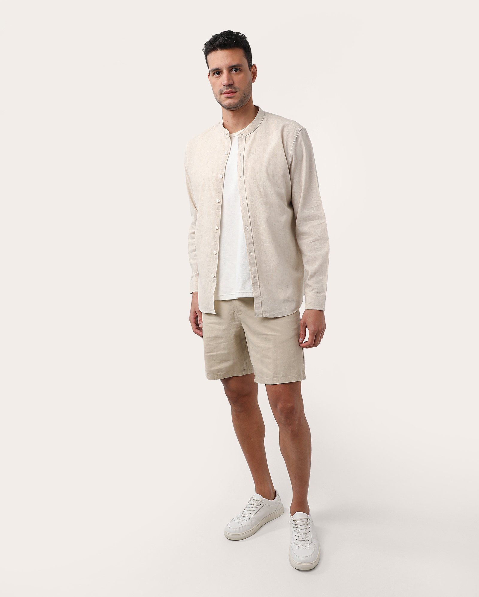 Camisa masculina mandarim com linho - Bege Claro