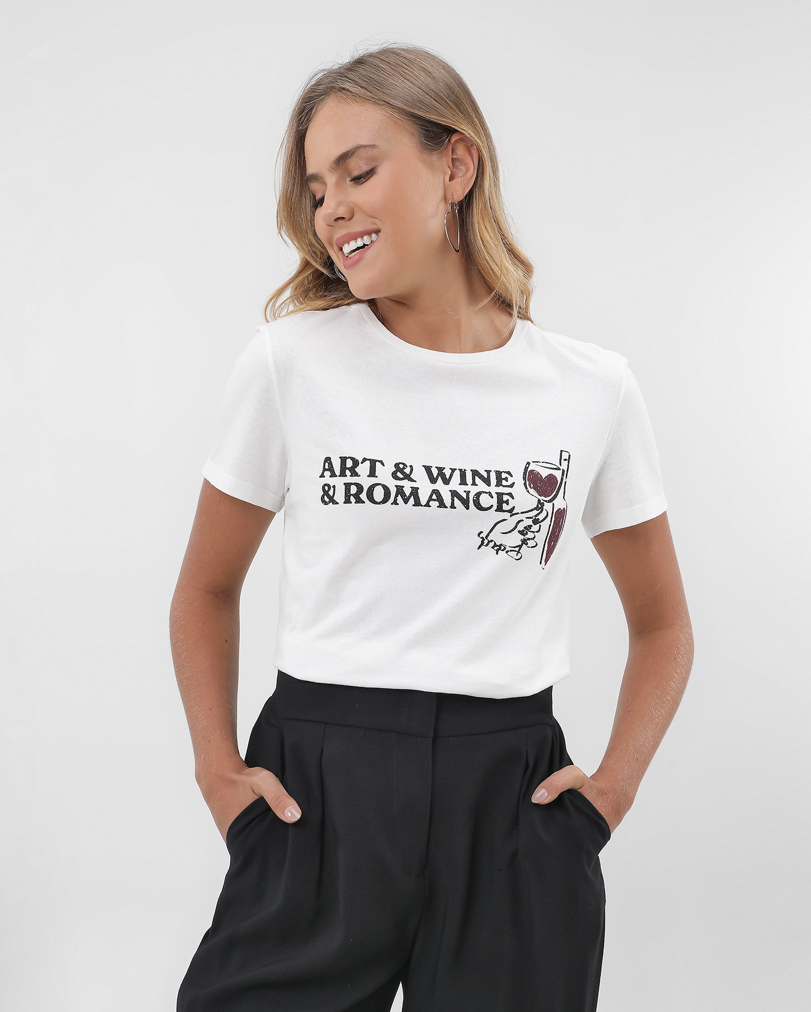 Camiseta feminina art wine romance branca | Pool by Riachuelo