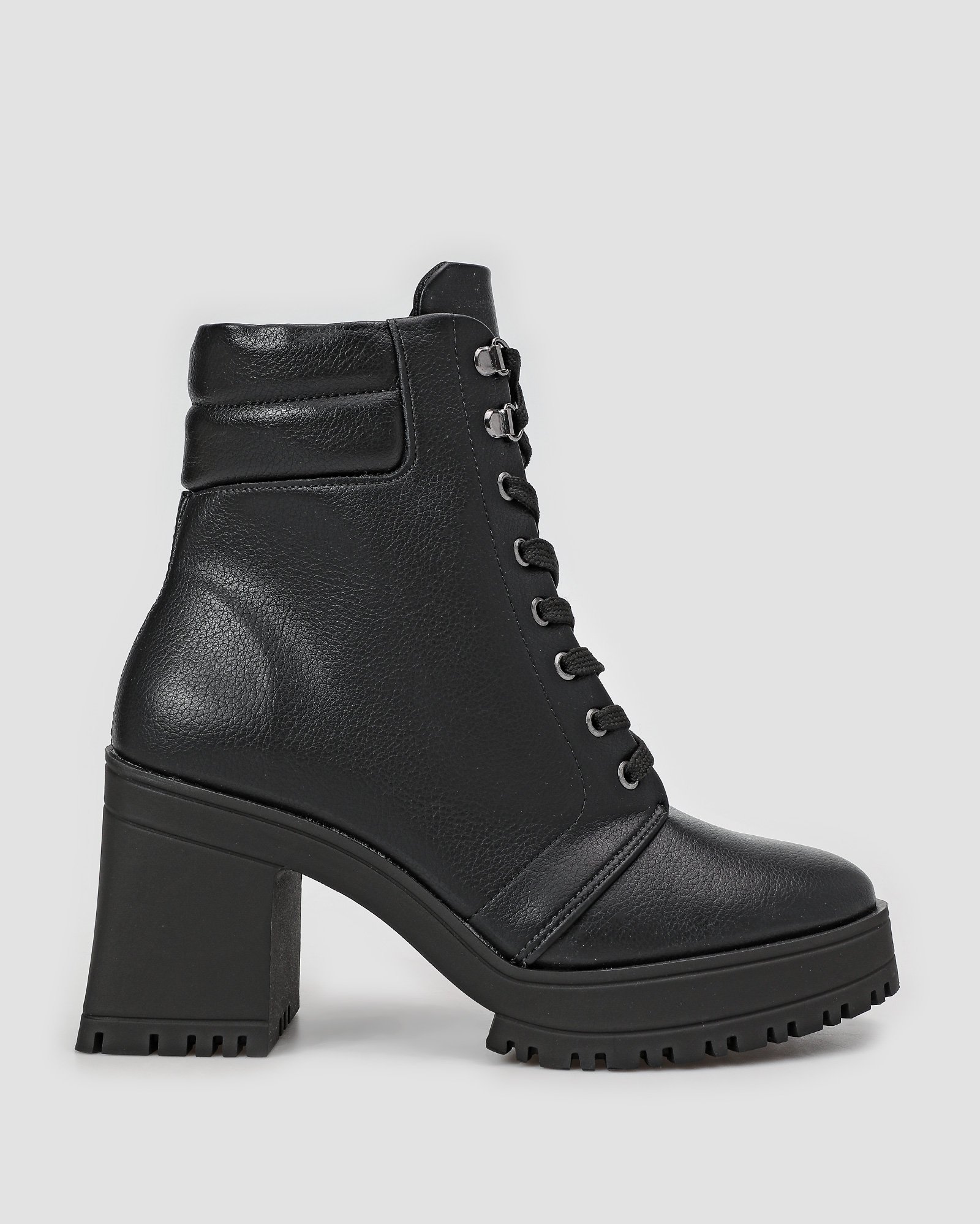Coturno feminino com salto 23572 preto | Vizzano
