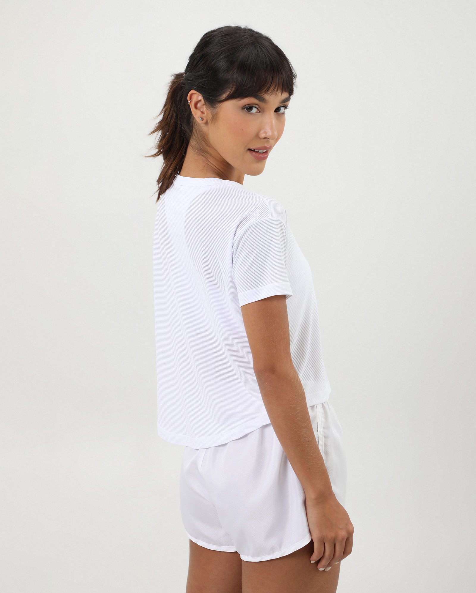 Camiseta cropped de treino poliamida - Branco | BodyWork by Riachuelo