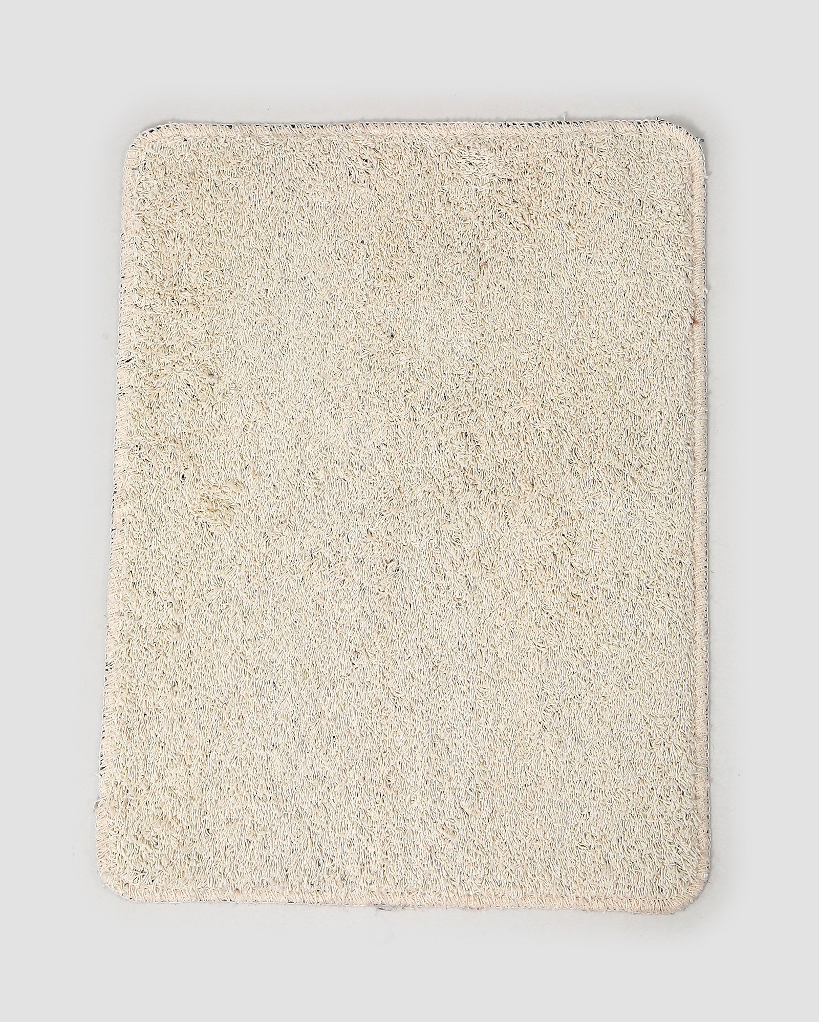 Tapete para banheiro pelinhos Louise 45x60cm bege | Oasis