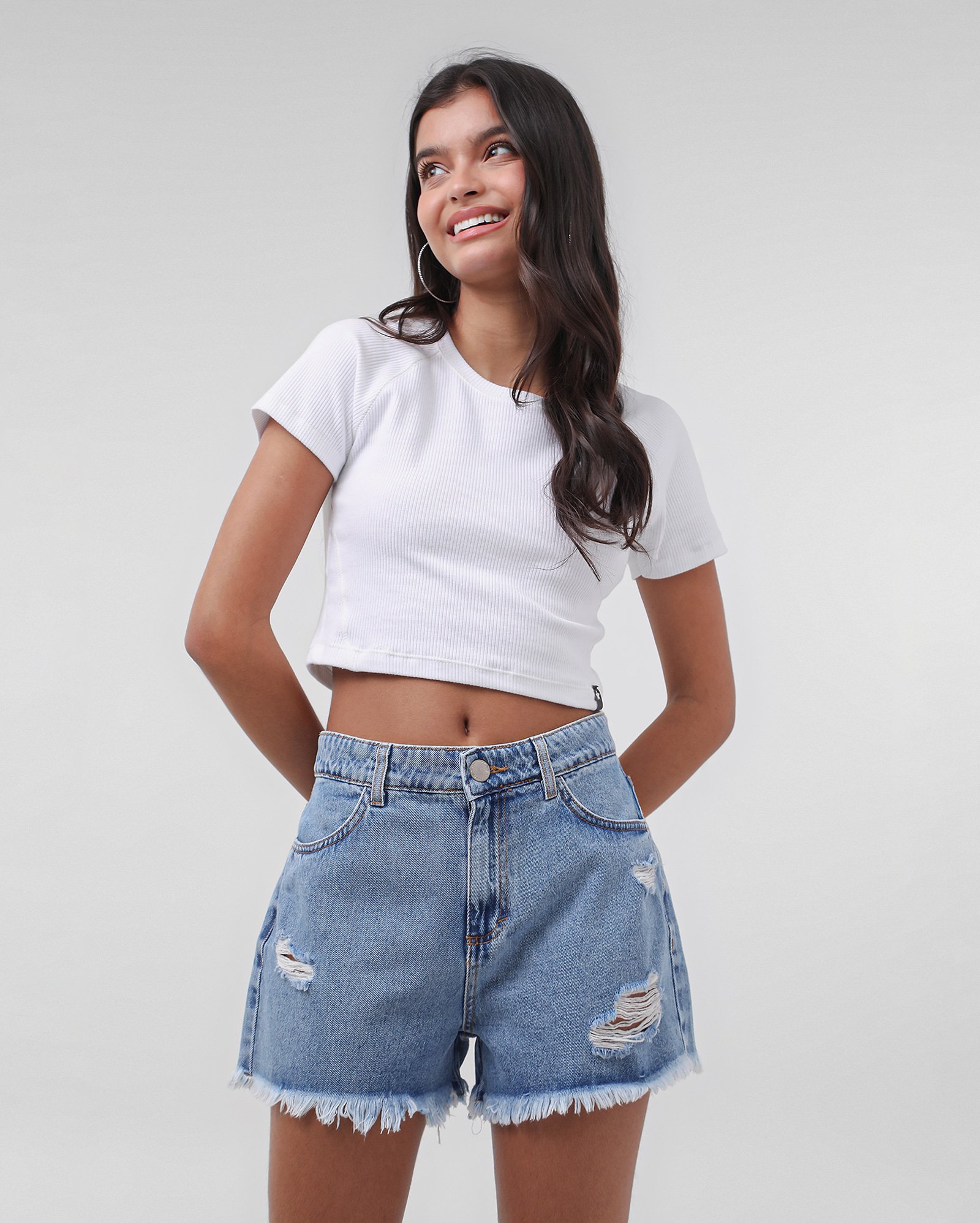 Short jeans juvenil mom destroyed denim médio | Pool