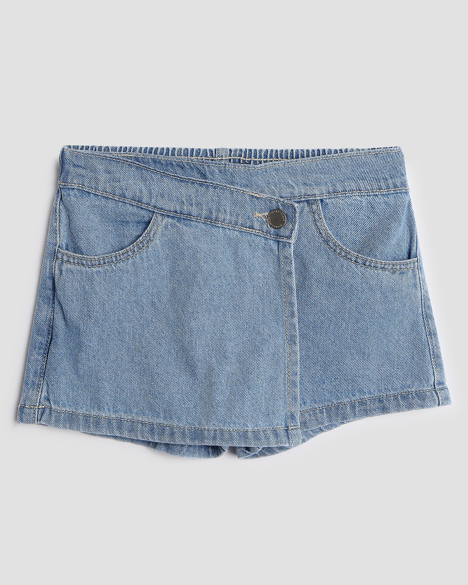 Short-saia jeans infantil transpassado 4-10A - Jeans Claro | Pool Kids