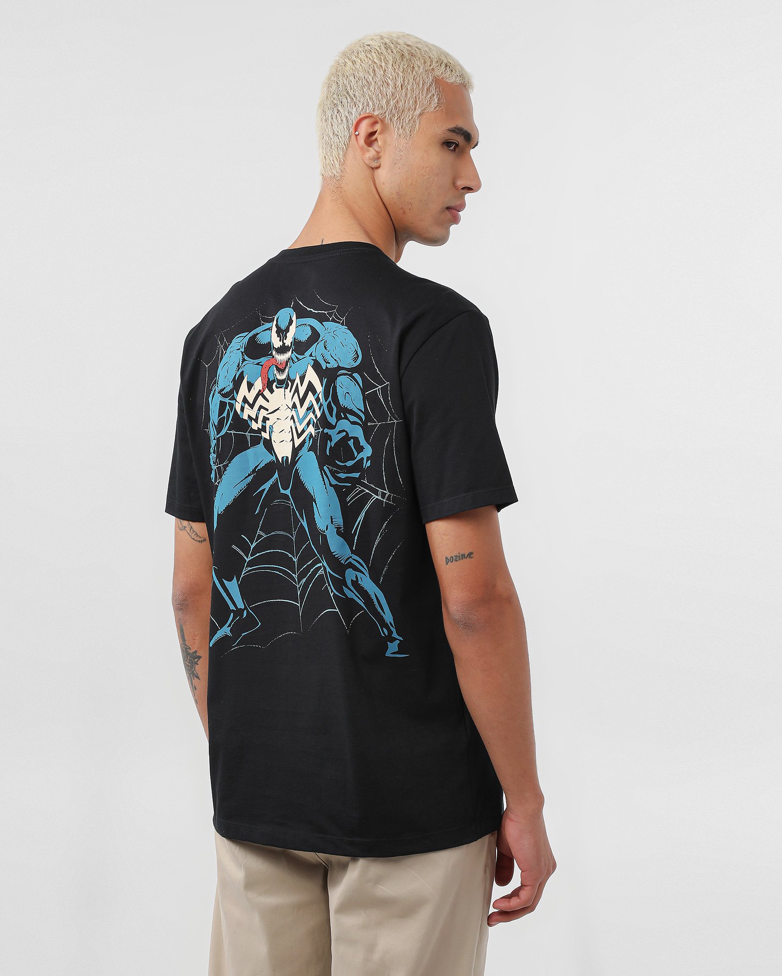 Riachuelo | Camiseta Marvel Venom manga curta preta | FANLAB