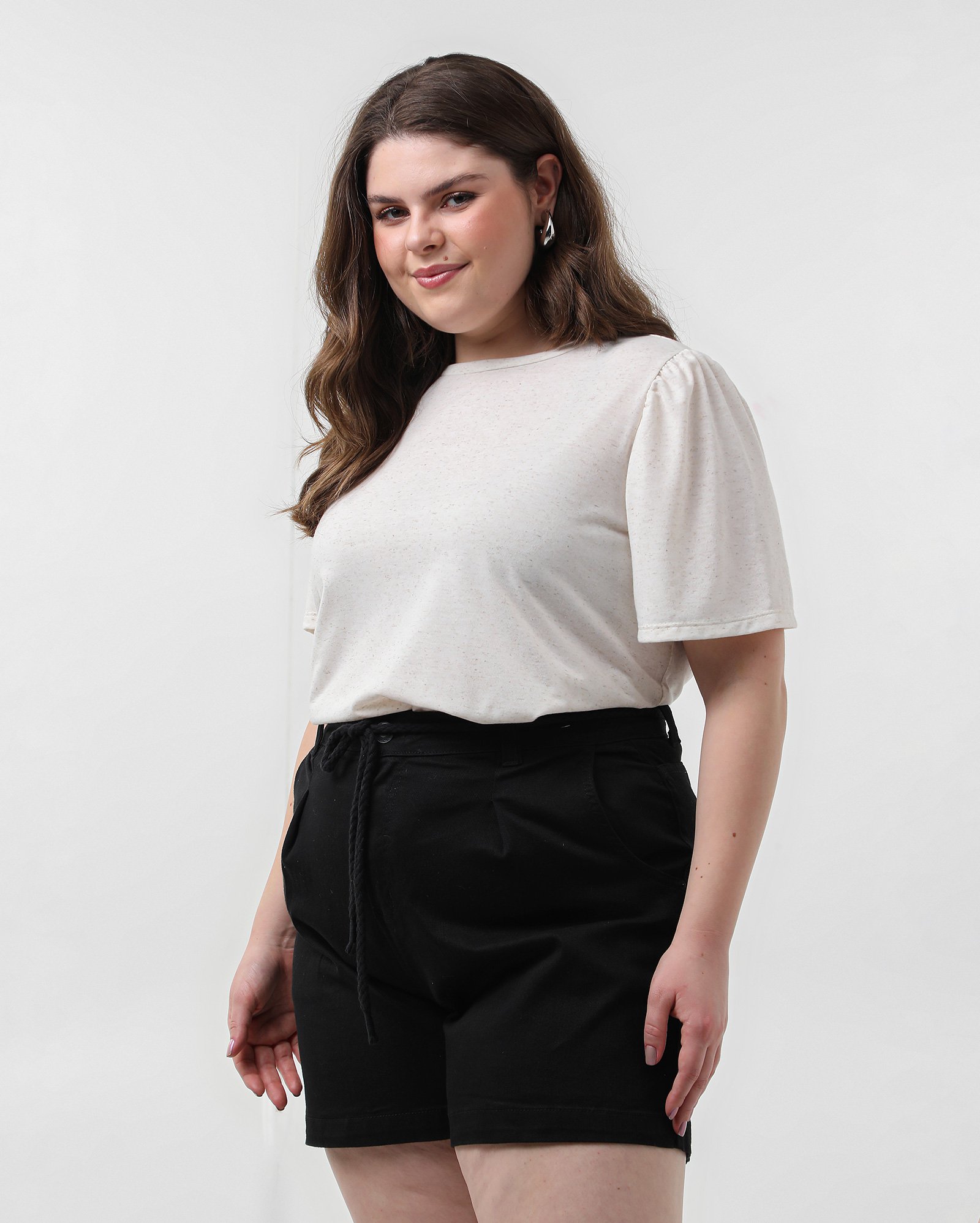 Short jeans plus size feminino chino alfaiatado com amarração | Pool Jeans
