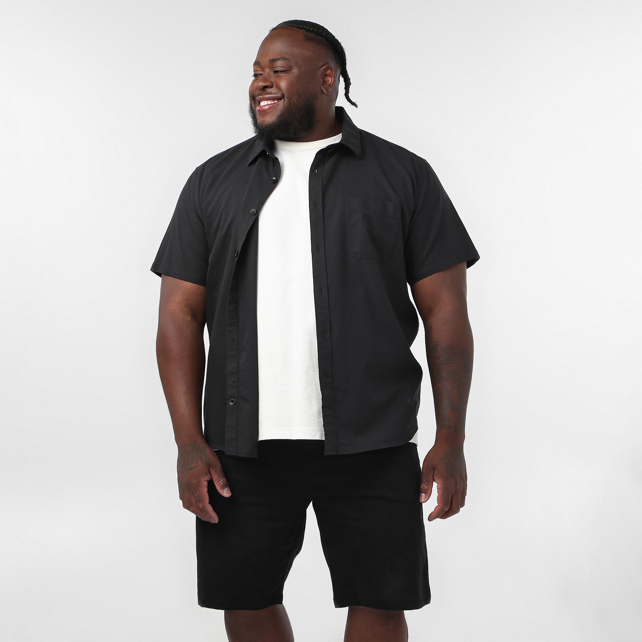 Bermuda black jeans plus size masculina reta com bolsos | Pool Jeans