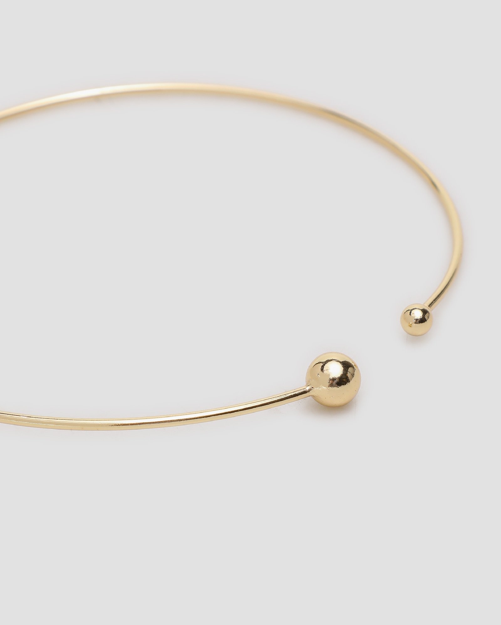 Colar feminino choker com esferas - Ouro | Accessori by Riachuelo