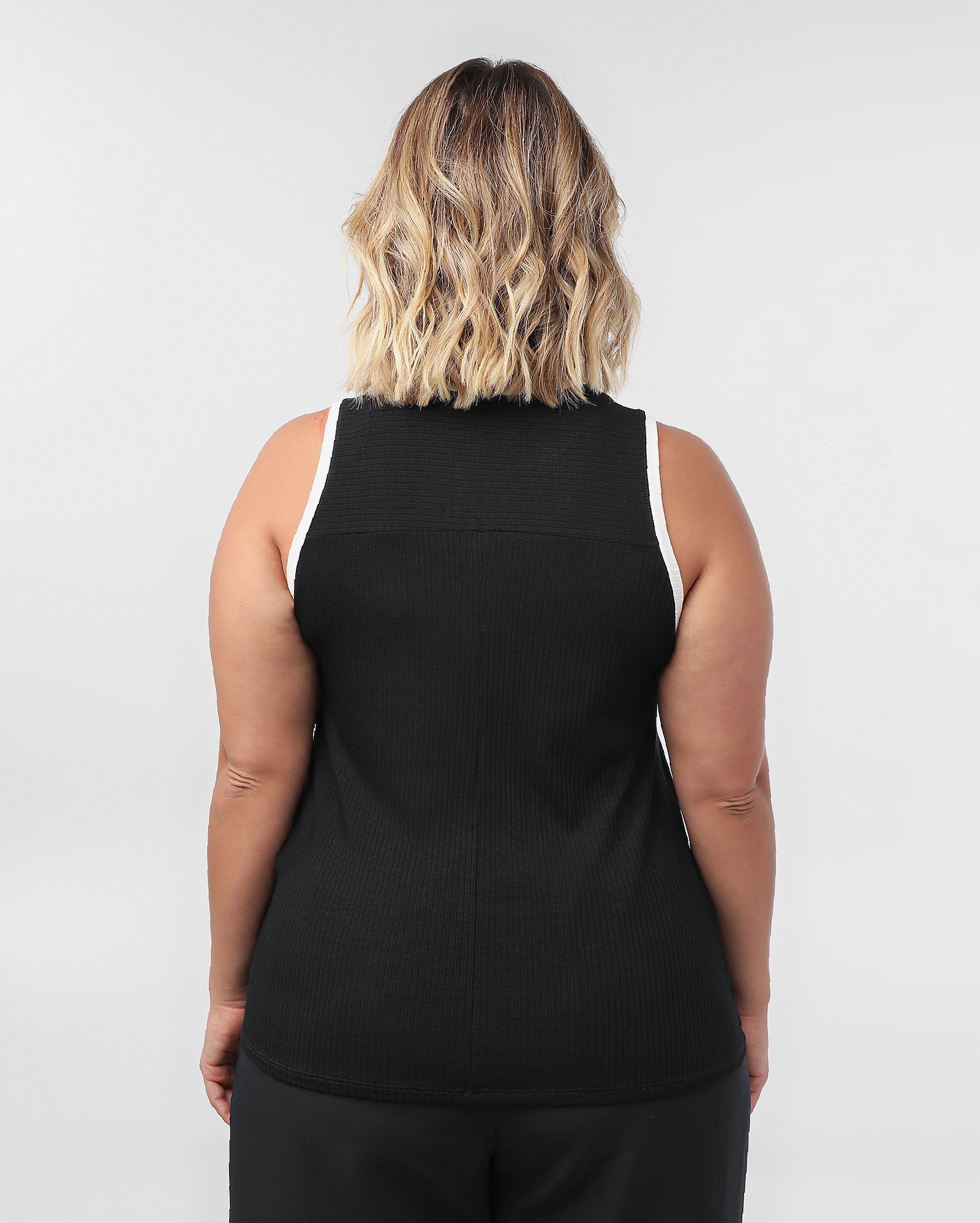 Regata plus size feminina canelada - Preto | AK Plus by Riachuelo