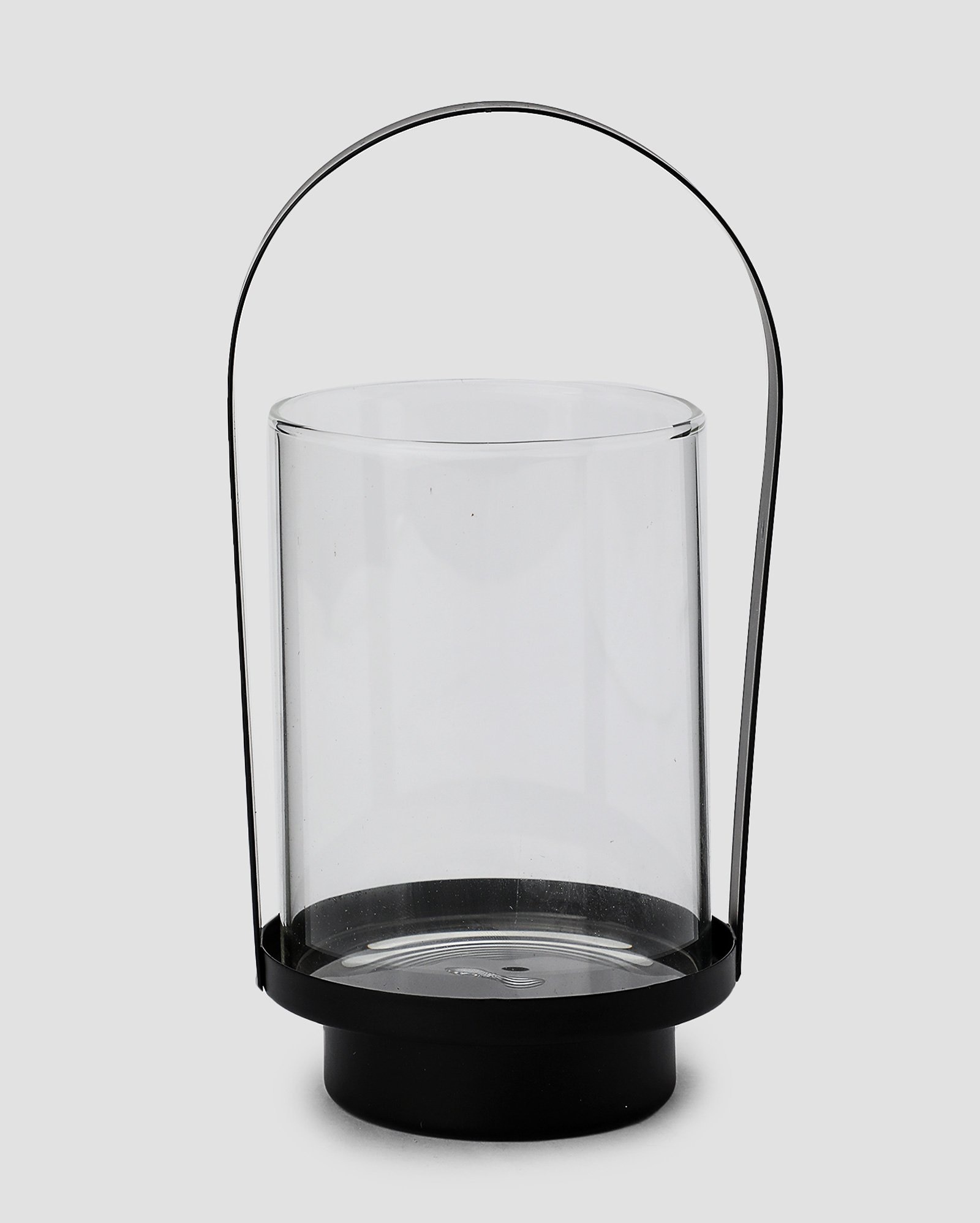Porta-vela lanterna em vidro e metal 21cm preto | Casa Riachuelo
