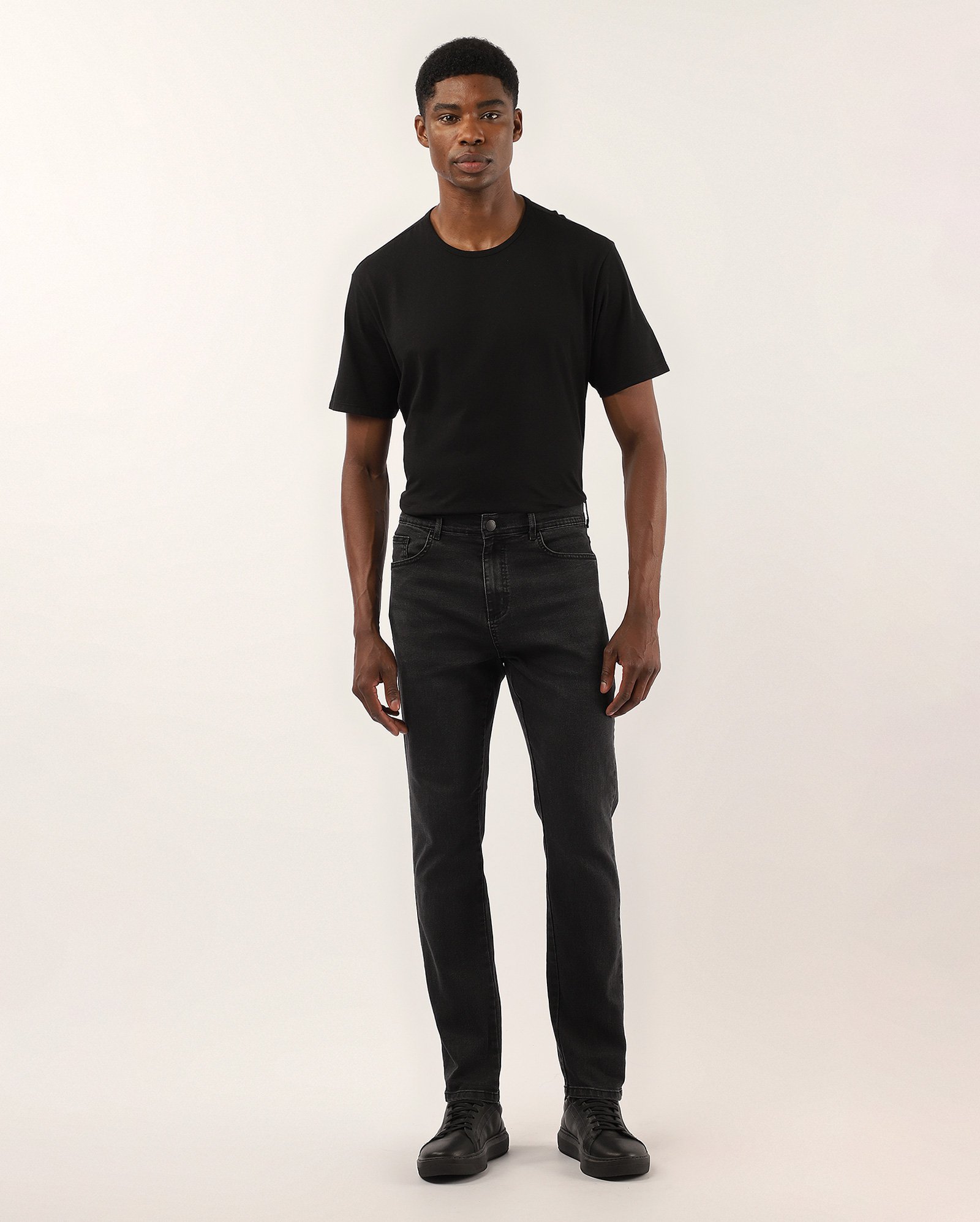 Calça black jeans masculina slim com bolsos - Jeans Black Médio | Pool Jeans