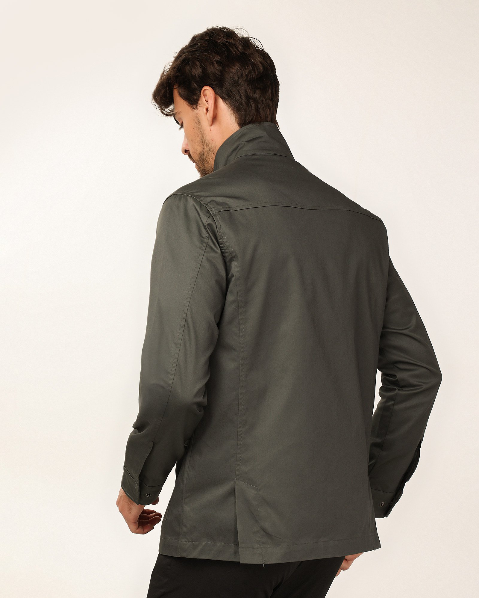 Jaqueta masculina com 4 bolsos cargo cinza | Original by Riachuelo