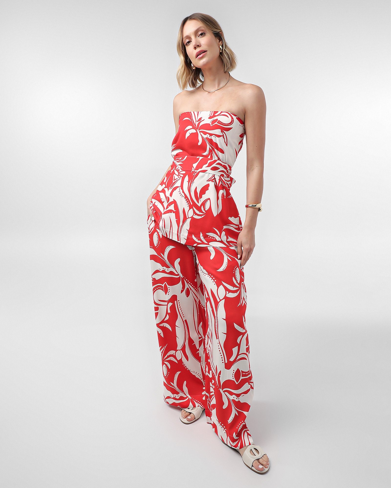 Top com faixa de amarração folhagem artística vermelho — foto 3