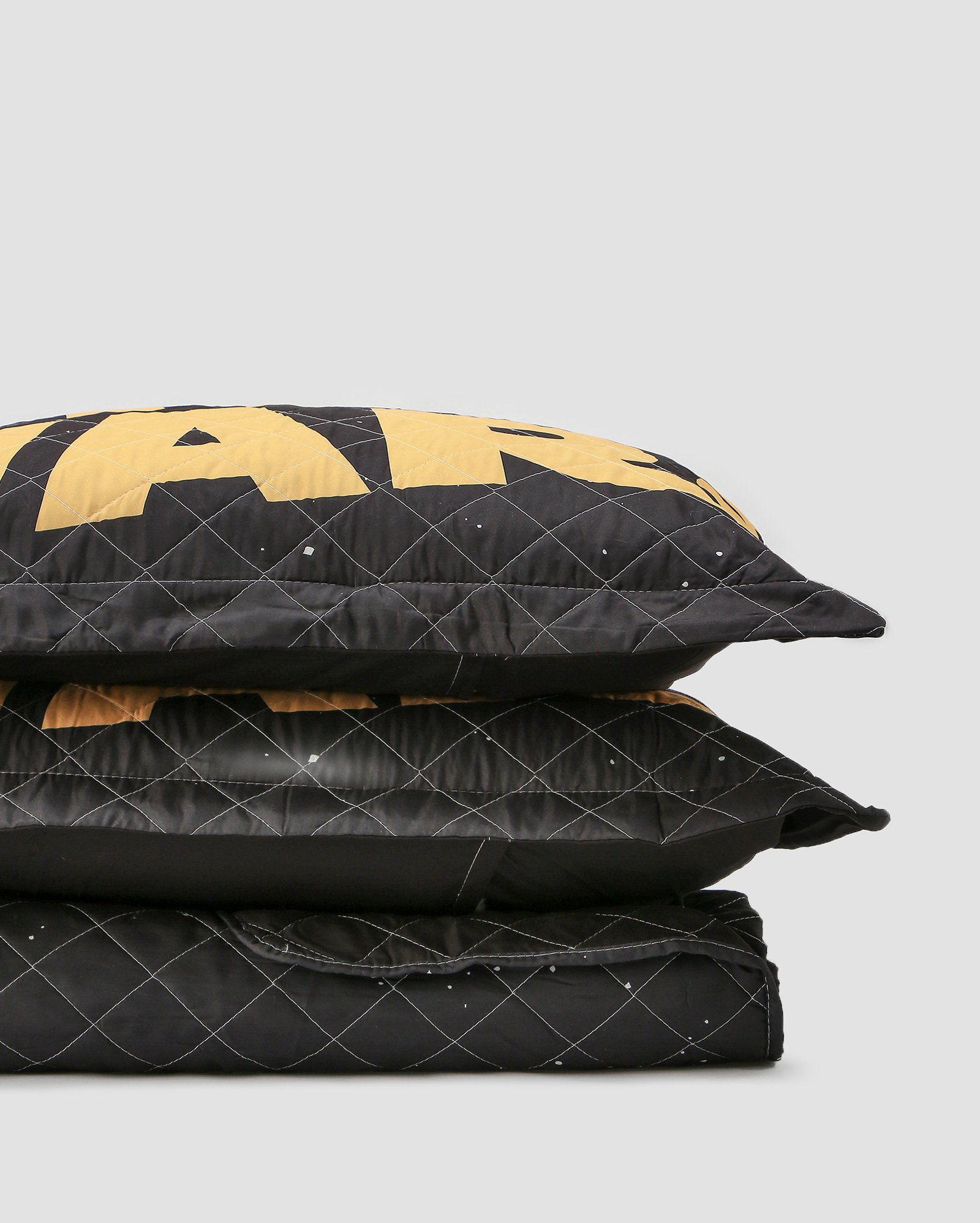 Kit colcha dupla face casal queen 3 peças temático preto | Casa Riachuelo