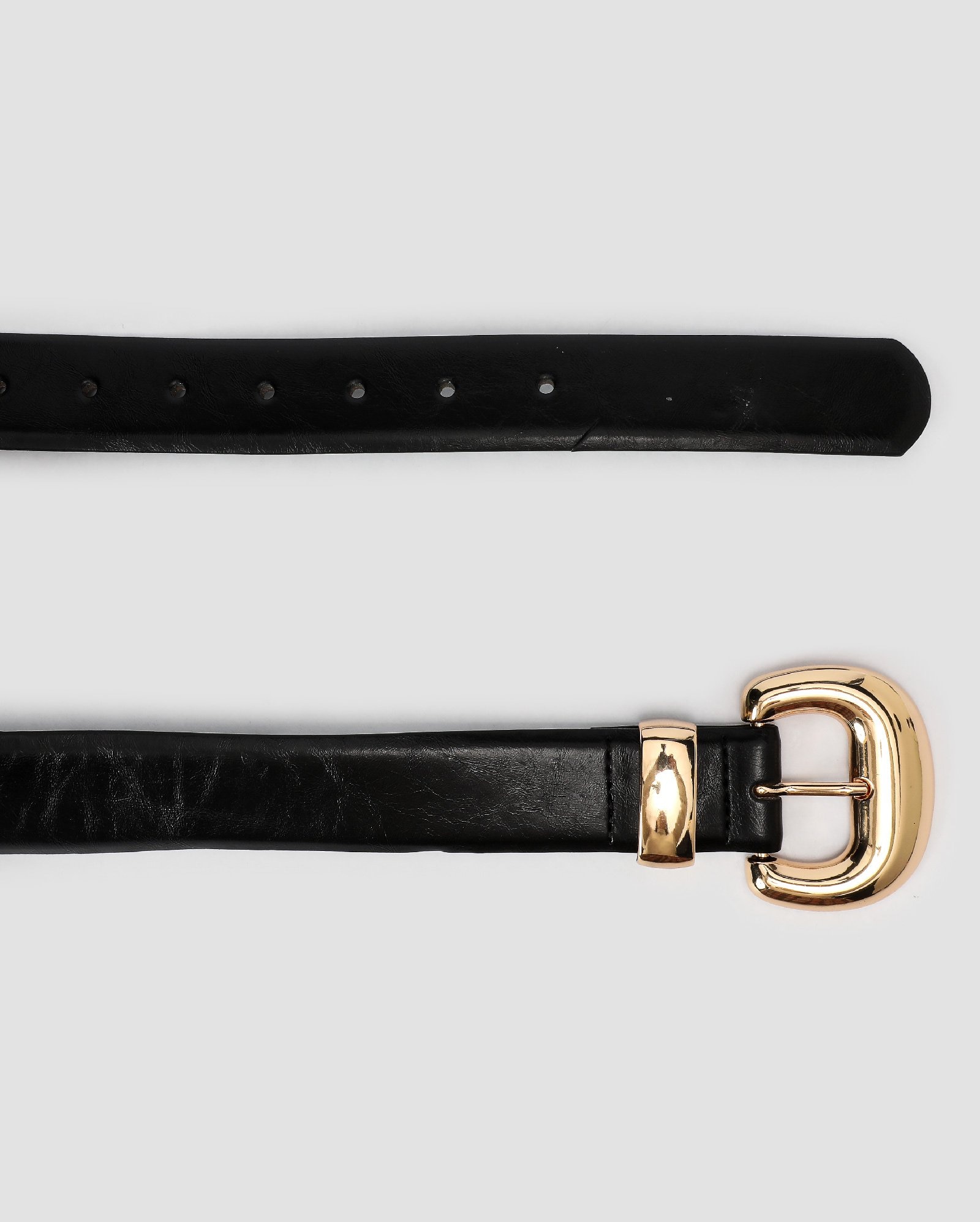 Cinto feminino poliuretano com fivela robusta preto | Accessori by Riachuelo
