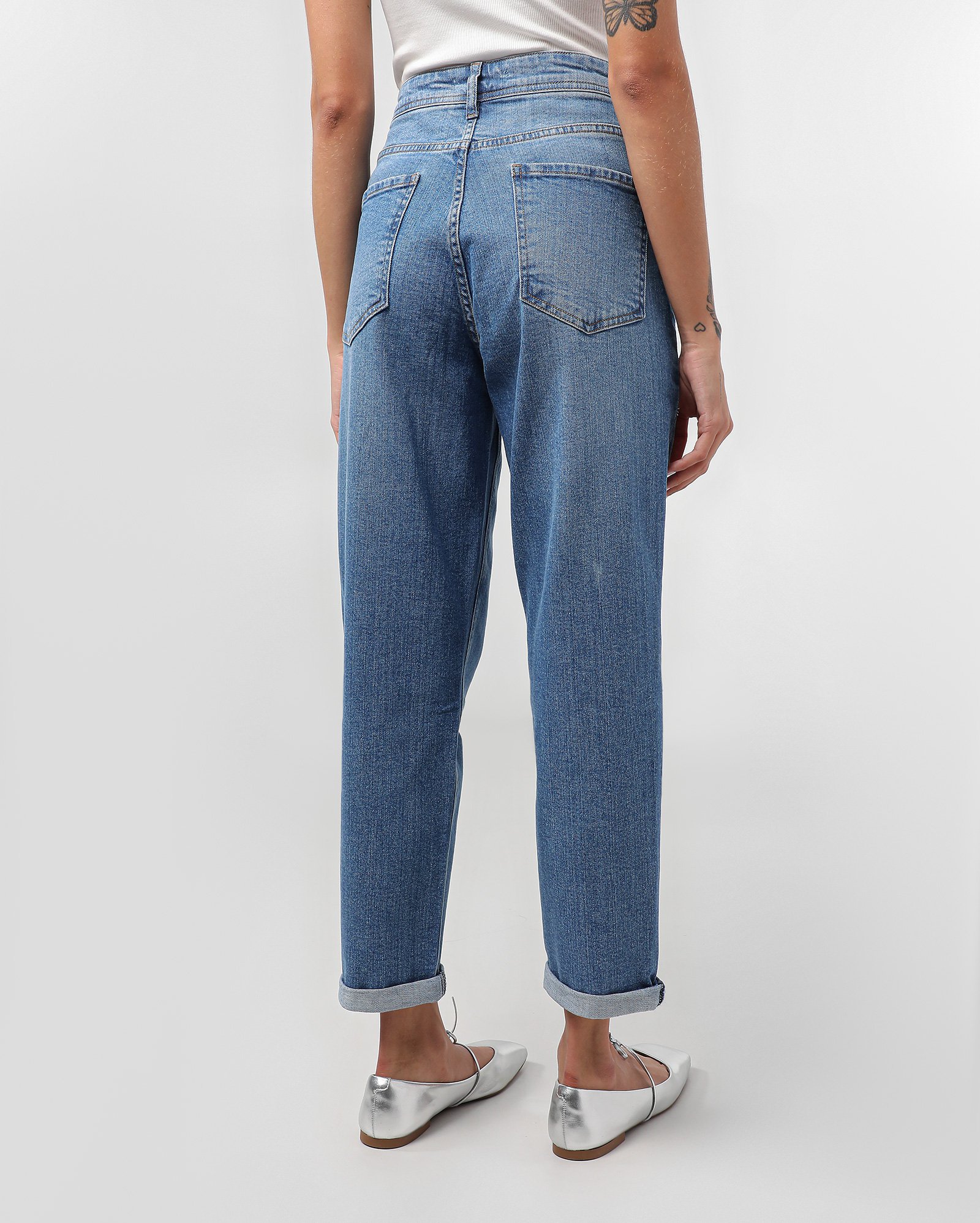 Calça jeans feminina mom cintura alta - Jeans Médio | Pool Jeans