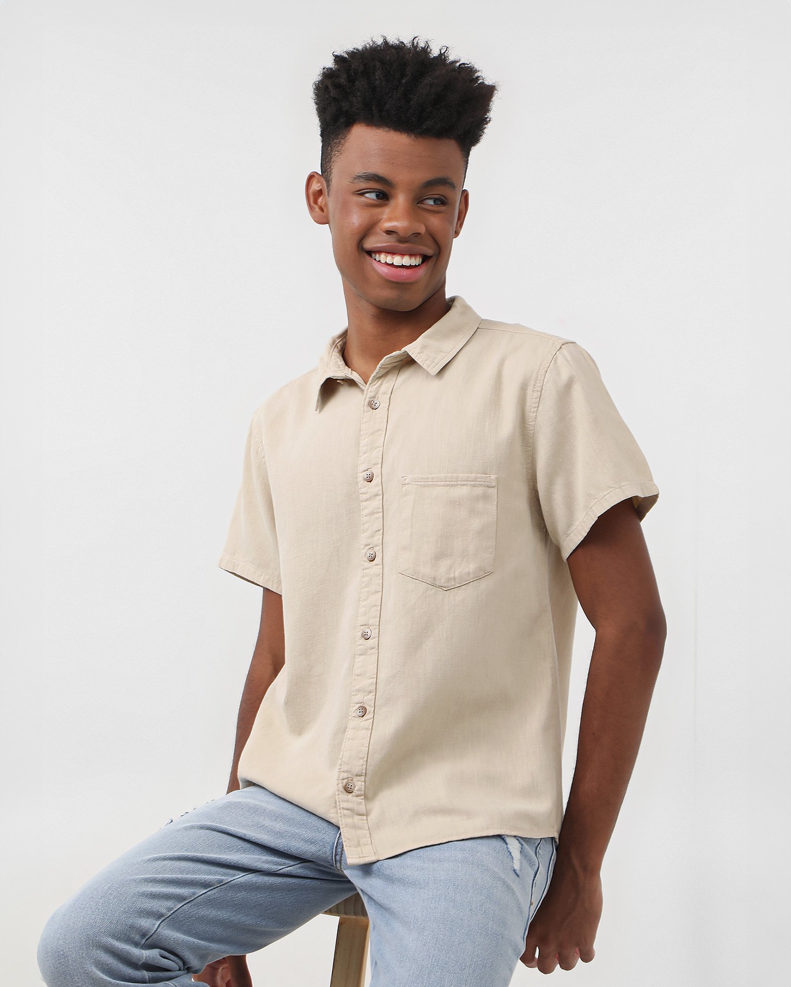 Camisa juvenil com bolso bege | Pool