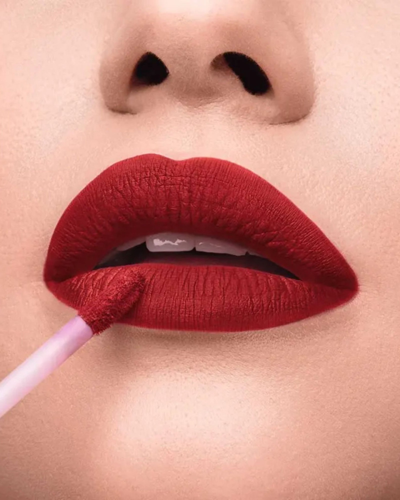 Batom líquido Skinny Matte 5ml vermelho hibisco | Niina Secrets